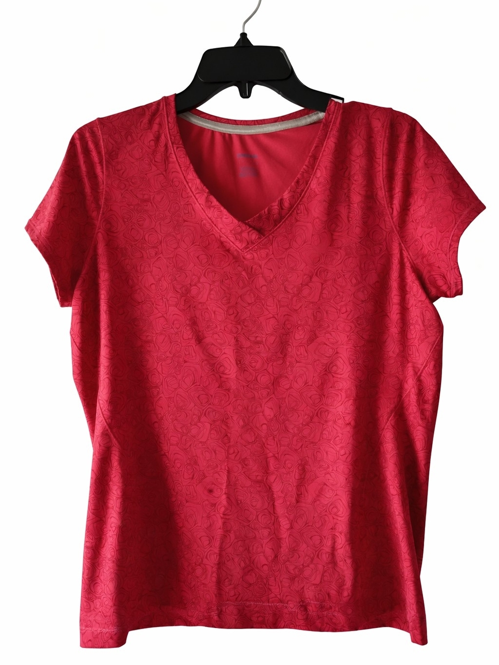 Reebok Women's Short Sleeve V-Neck Tee in Red